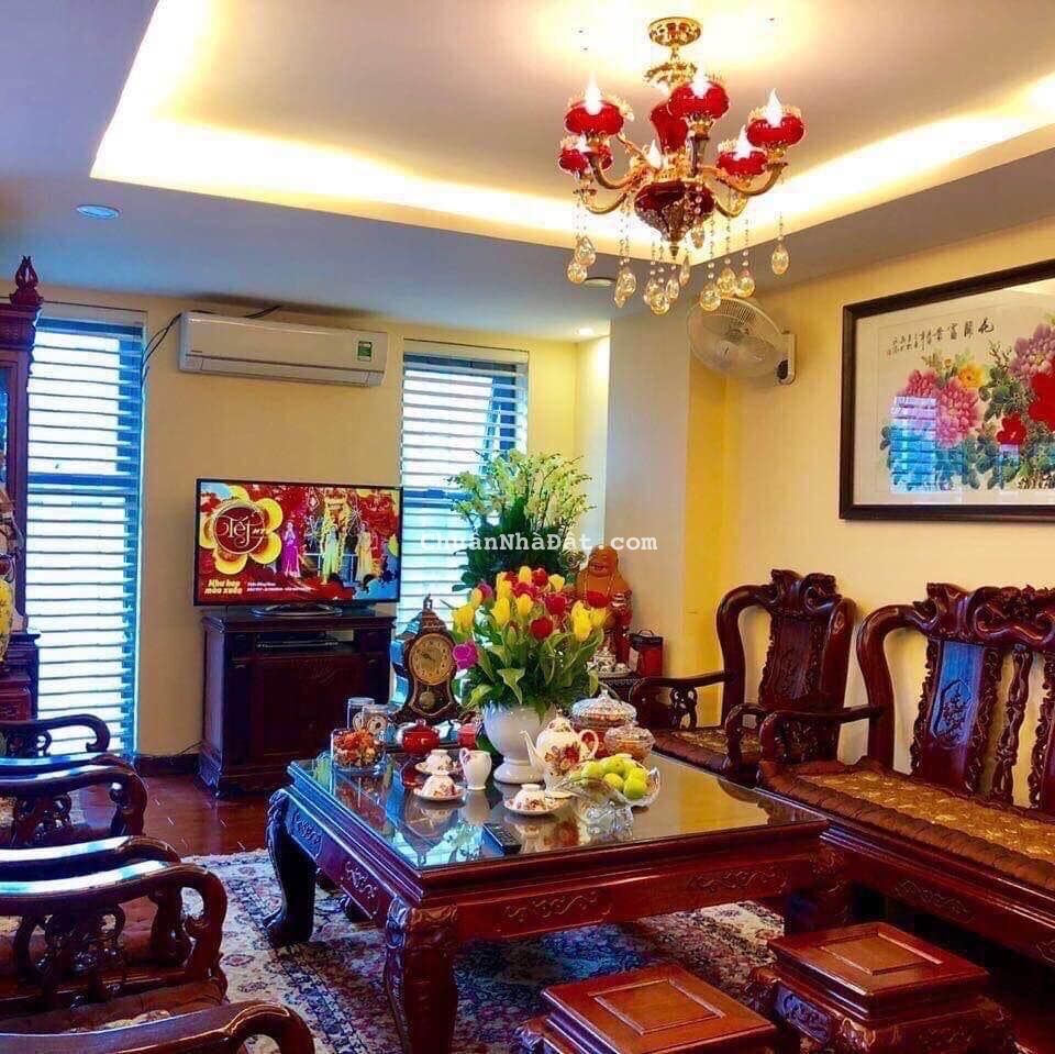 Bán tòa nhà Văn phòng mặt phố Vũ Ngọc Phan Quận Đống Đa 100m2x8 tầng thang máy chỉ 49tỷ.