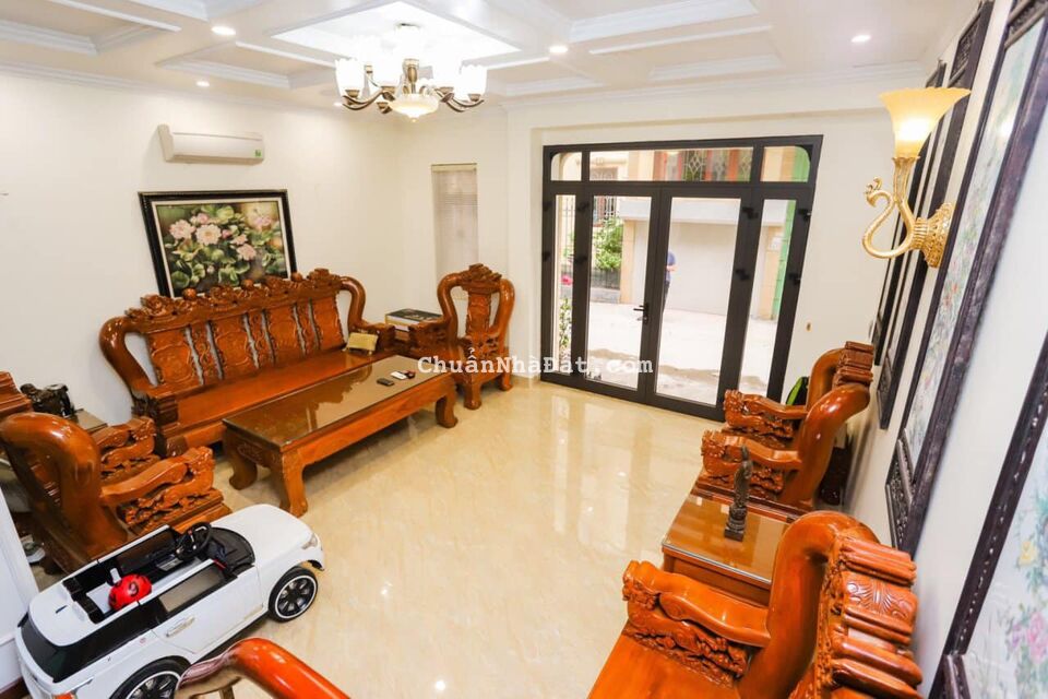 Bán nhà phố cổ, Kinh Doanh, ô tô ngủ nhà  48m2, chỉ 6 tỷ