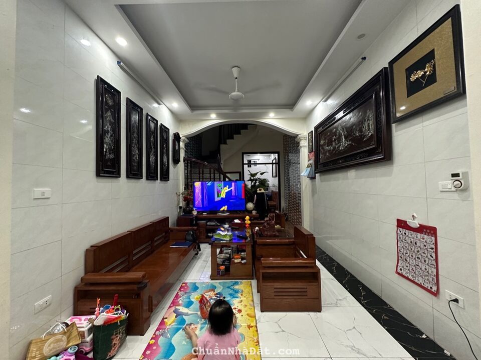 Bán Nhà Trương Định - Quận Hoàng Mai - ÔTÔ - Nhà Dân Xây - Diện Tích 50m2 Giá 5,8 Tỷ