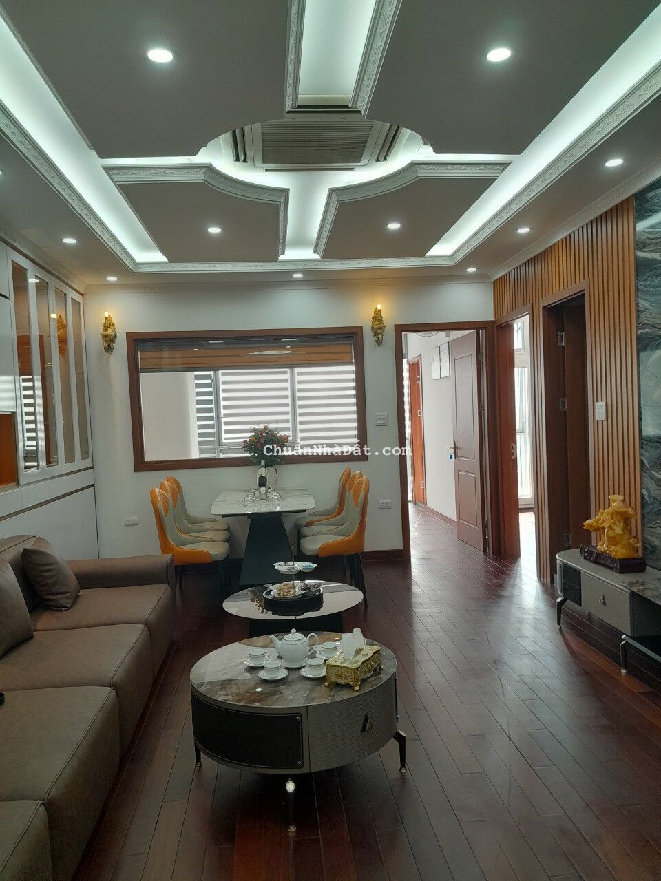 Bán căn hộ chung cư 187 Nguyễn Lương Bằng 4PN 2WC nhà đẹp đủ đồ về ở luôn giá 6.* Tỷ LH 0333196926