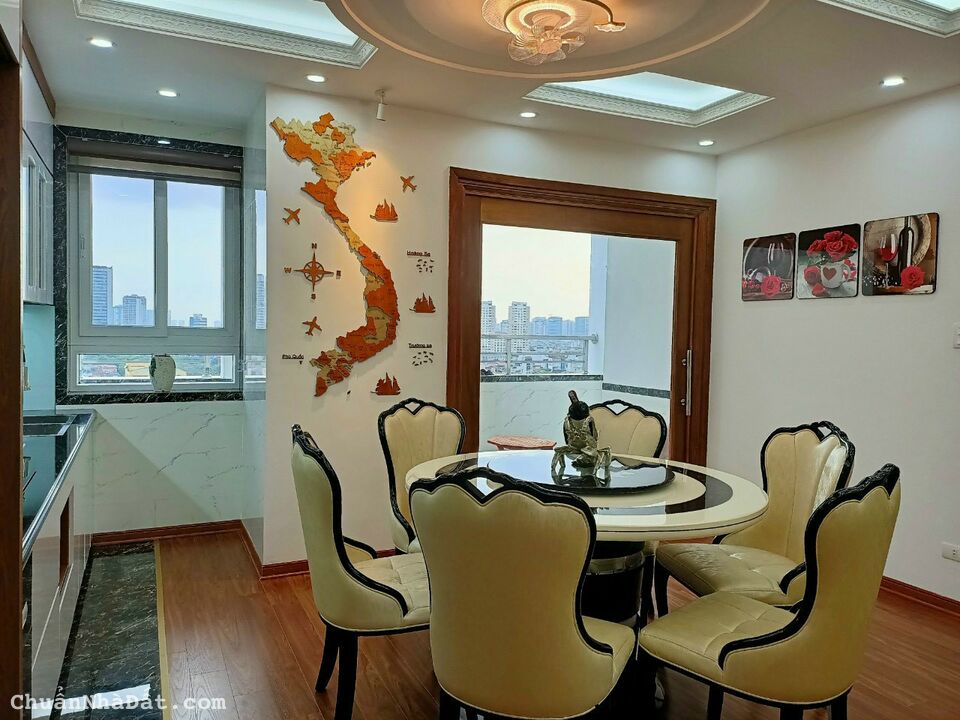 Chính chủ bán căn hộ HH2 Nguyễn Tuân 72m2 2PN 2WC đủ đồ giá rẻ LH 0349627688