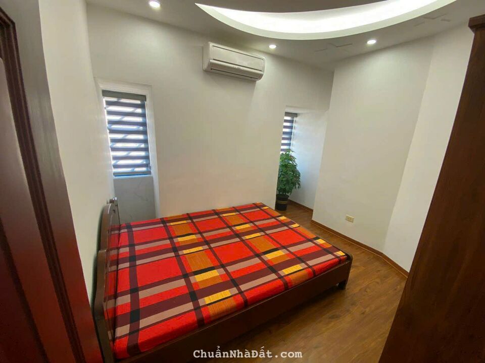Bán căn hộ chung cư 137 Nguyễn Ngọc Vũ 78m2 2PN 2WC nhà đẹp đủ đồ giá 3.2 tỷ LH 0349627688