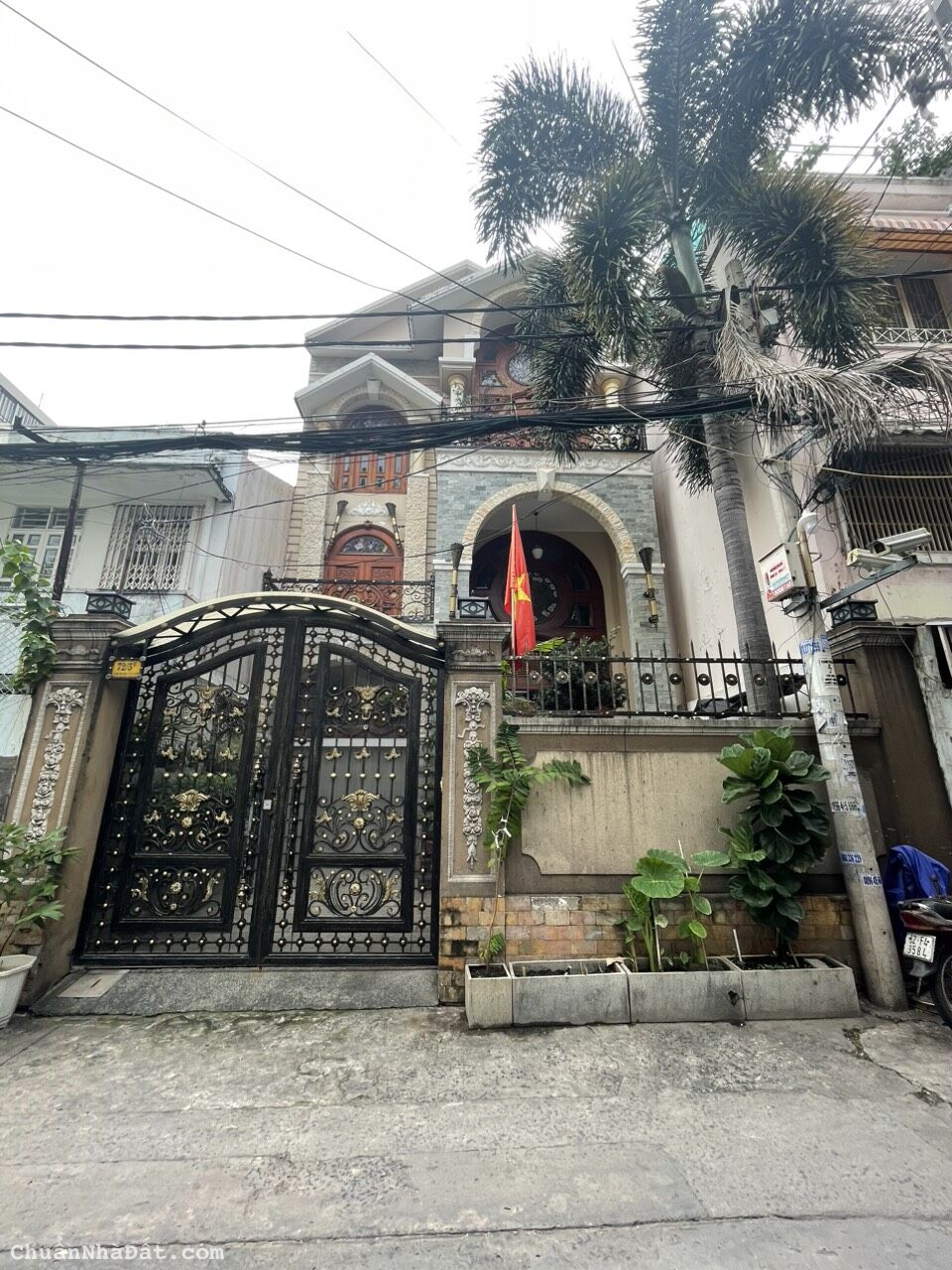 Bán nhà đường Nguyễn Văn Giai, Quận 1, Dt: 15x40, Dtcn: 876m2, 310 Tỷ.