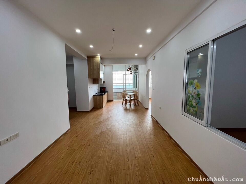 Nhà chung cư thu nhập thấp bên KĐT Đặng Xá Gia Lâm 70m thoáng sạch cần tìm chủ mới