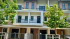 Cần bán nhà phố trục thông hướng nam vị trí đẹp tại đô thị xanh Vsip