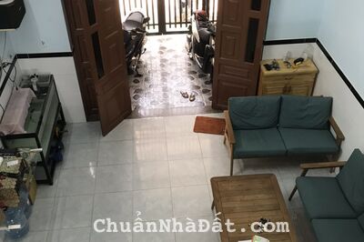 Nhà 1 trệt 1 lầu tại phường bình chuẩn 34 Tp Thuận An BD giá 2,2 tỷ