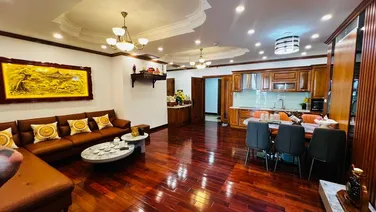 Bán căn hộ 17T Hoàng Đạo Thúy – Trung Hòa – Cầu Giấy 110m2 3PN 2WC giá rẻ LH 0333196926