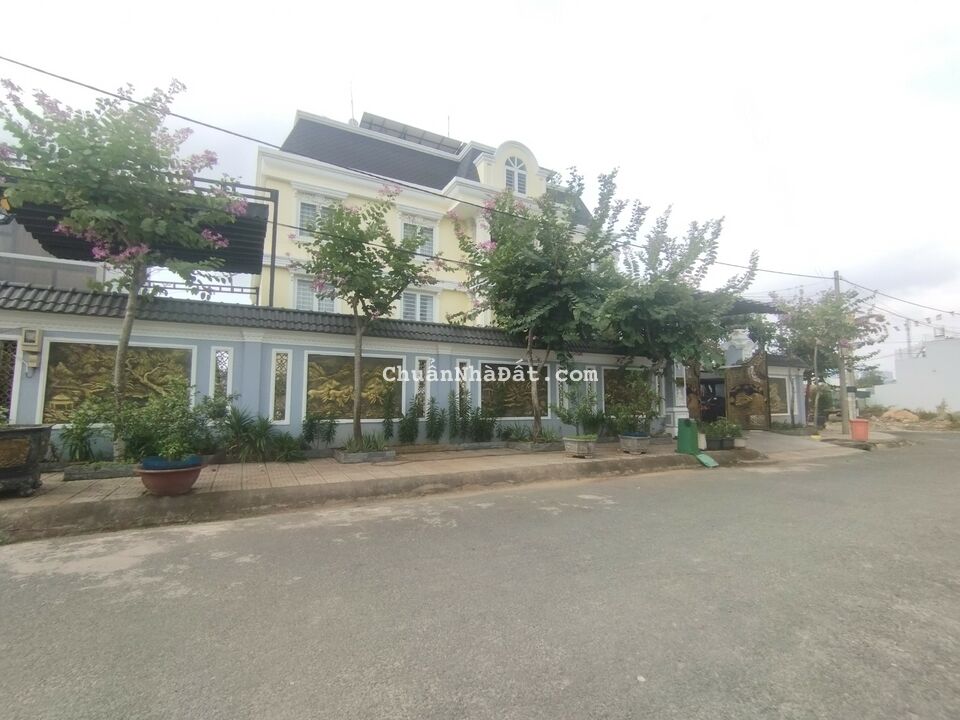 Bán các nền " Biệt thự " đa dạng vị trí cho quý khách lựa chọn, Đại học Bách Khoa, Phú Hữu, quận 9