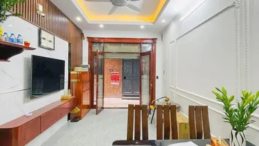 Ô tô tránh 30m, Dân xây 5 năm, bán nhà Linh Quang-0946383428