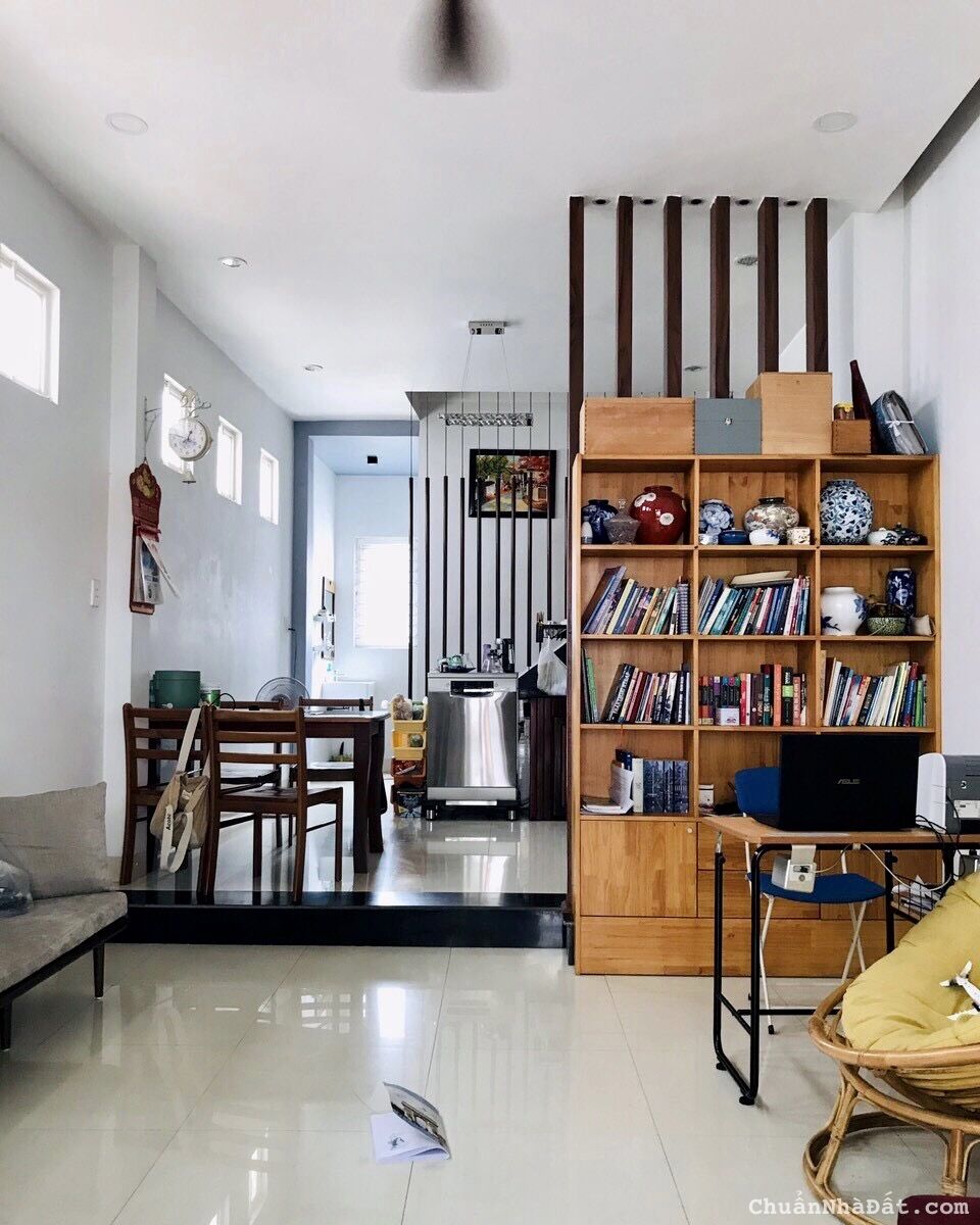 Bán nhà kiệt ô tô 6m Điện Biên Phủ, 3T, DT 61m2 Vị trí đắc địa, sau lưng mặt tiền - 4,3 Tỷ