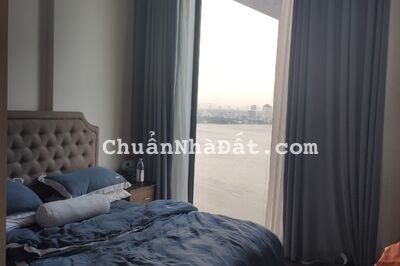 Cho thuê căn hộ chung cư Sun Grand City Thụy Khuê, 93m2, 2PN, nội thất cao cấp, view hồ (ảnh thật)