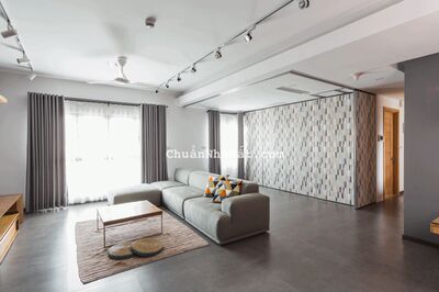 Cho thuê căn hộ 172m2, 3 ngủ, nội thất cơ bản tại chung cư Mandarin Garden Cầu Giấy