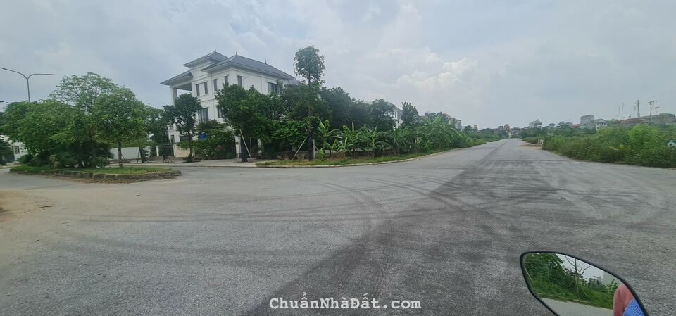 Bán đất dịch vụ Tích Sơn, Tích Sơn , Vĩnh Yên, Vĩnh Phúc. Lh: 0986934038