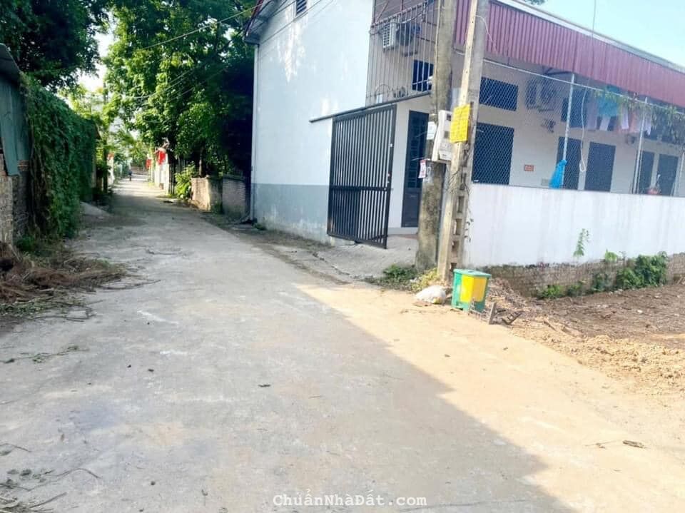 Bán hai lô đất liền nhau đường rộng thênh thang tại xóm Chùa, Định Trung, Vĩnh Yên. Lh: 0986934038