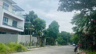 Cần bán ô đất biệt thự giá rẻ trong khu đô thị Chùa Hà Tiên, Vĩnh Yên, Vĩnh Phúc. Lh: 0986934038