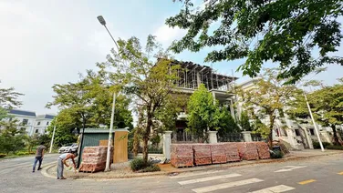 Bán căn góc biệt thự view hồ trong khu đô thị VCI, Định Trung, Vĩnh Yên, Vĩnh Phúc.