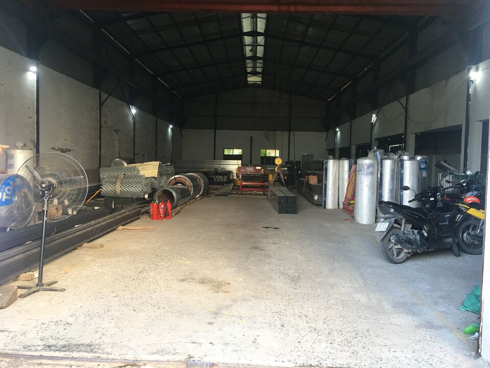 Cho thuê xưởng 700m2 tại Định Trung, Vĩnh Yên, Vĩnh Phúc. Lh: 0986934038