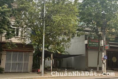 Cho thuê đất mặt đường Phan Chu Trinh, Khai Quang, Vĩnh Yên. Lh: 0986934038