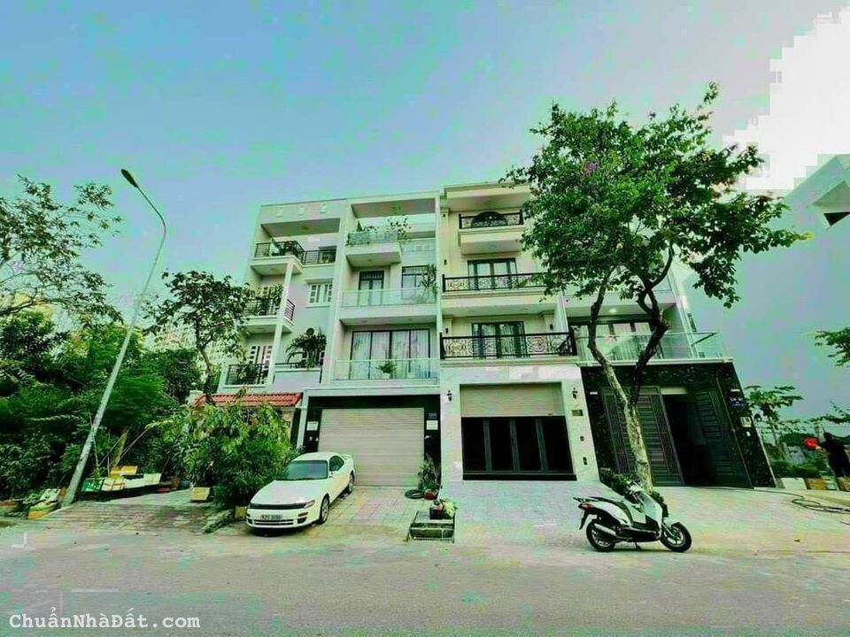 Giảm giá nhà phố 4 tầng đường số 20 m, trục chính KDC Phú mỹ Quận 7. 5*18.