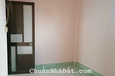 Nhà 2 tầng trung tâm Quận 7. Sổ riêng biệt giá cực rẻ chỉ 2,3 tỷ.