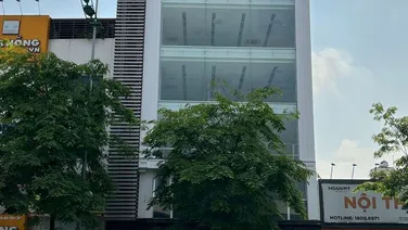 Cho thuê nhà 7 tầng 1 hầm 130m2/sàn mặt phố Dịch Vọng Hậu đầy đủ PCCC giá 150 triệu/tháng