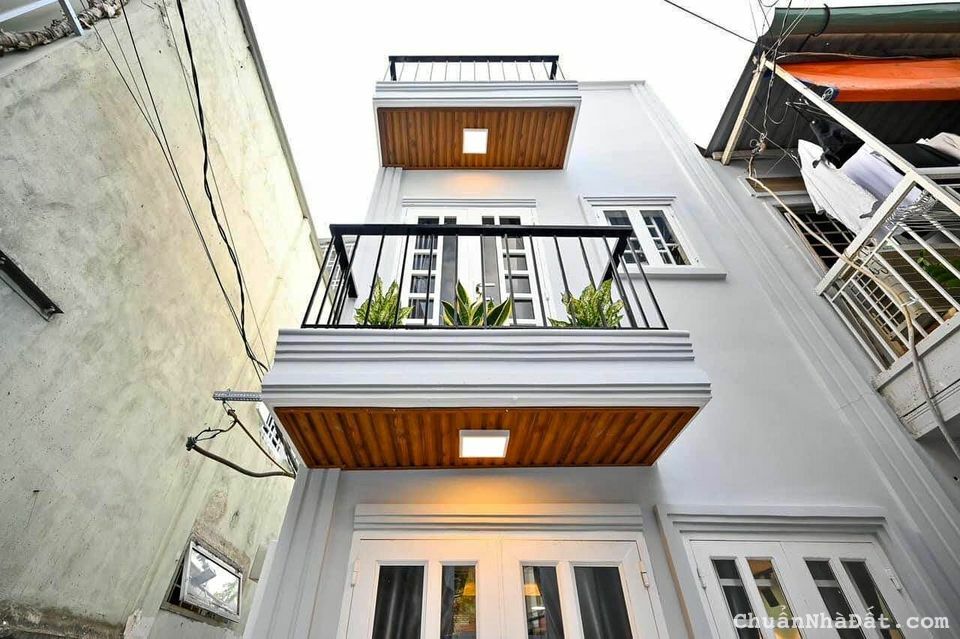 Tài chính 3 tỷ - XEM NGAY CĂN NÀY- 3 tầng nhỏ gọn đầy đủ tiện nghi.