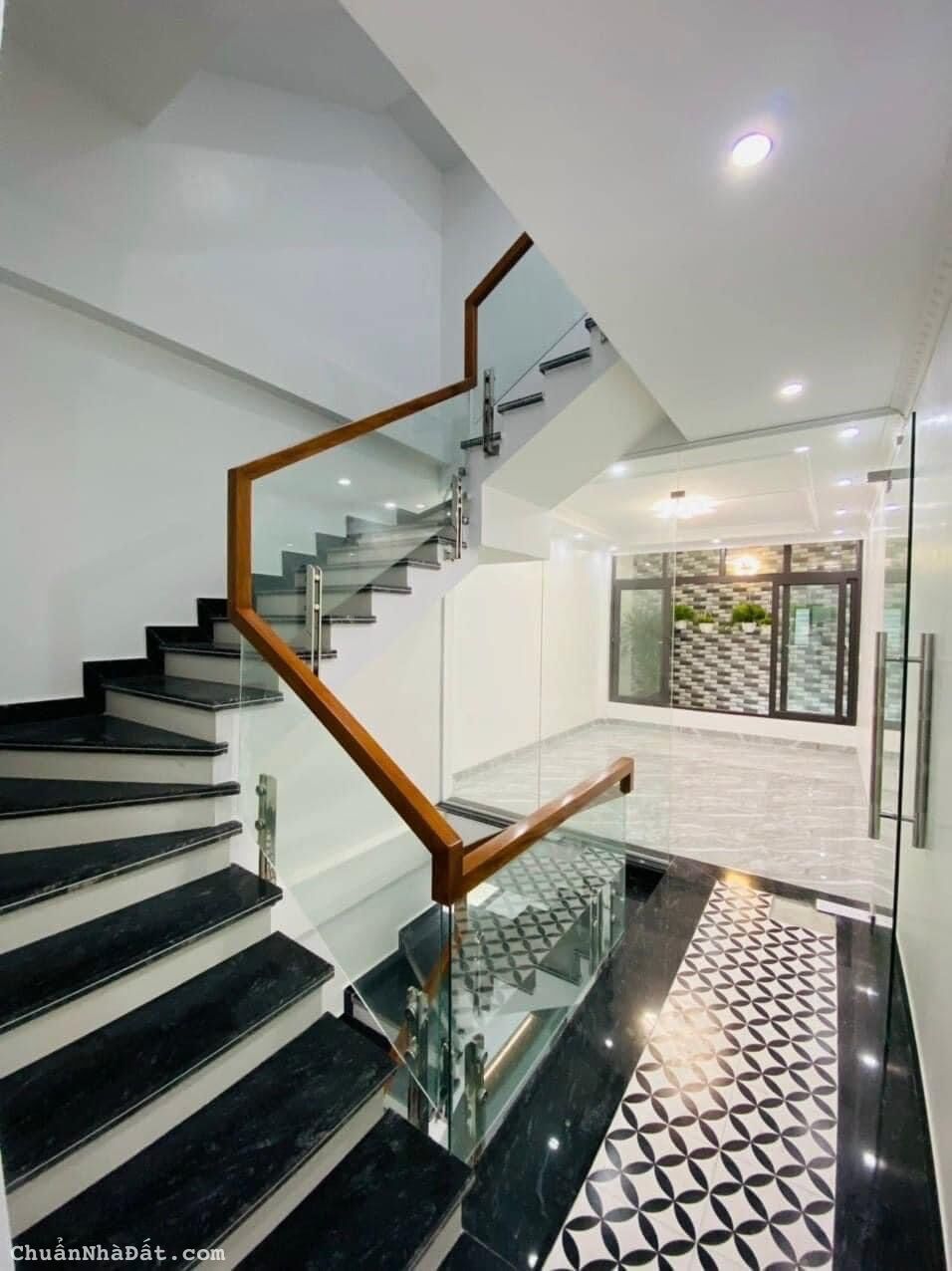 Giảm Sốc Hơn 600 Triệu Nhà Mặt Nhánh Hoàng Minh Thảo 4 Tầng