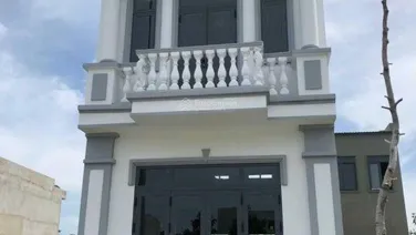 Nhà 1 trệt 1 lầu Vĩnh Tân cách chợ 700m, mặt tiền đường nhựa sổ sẵn