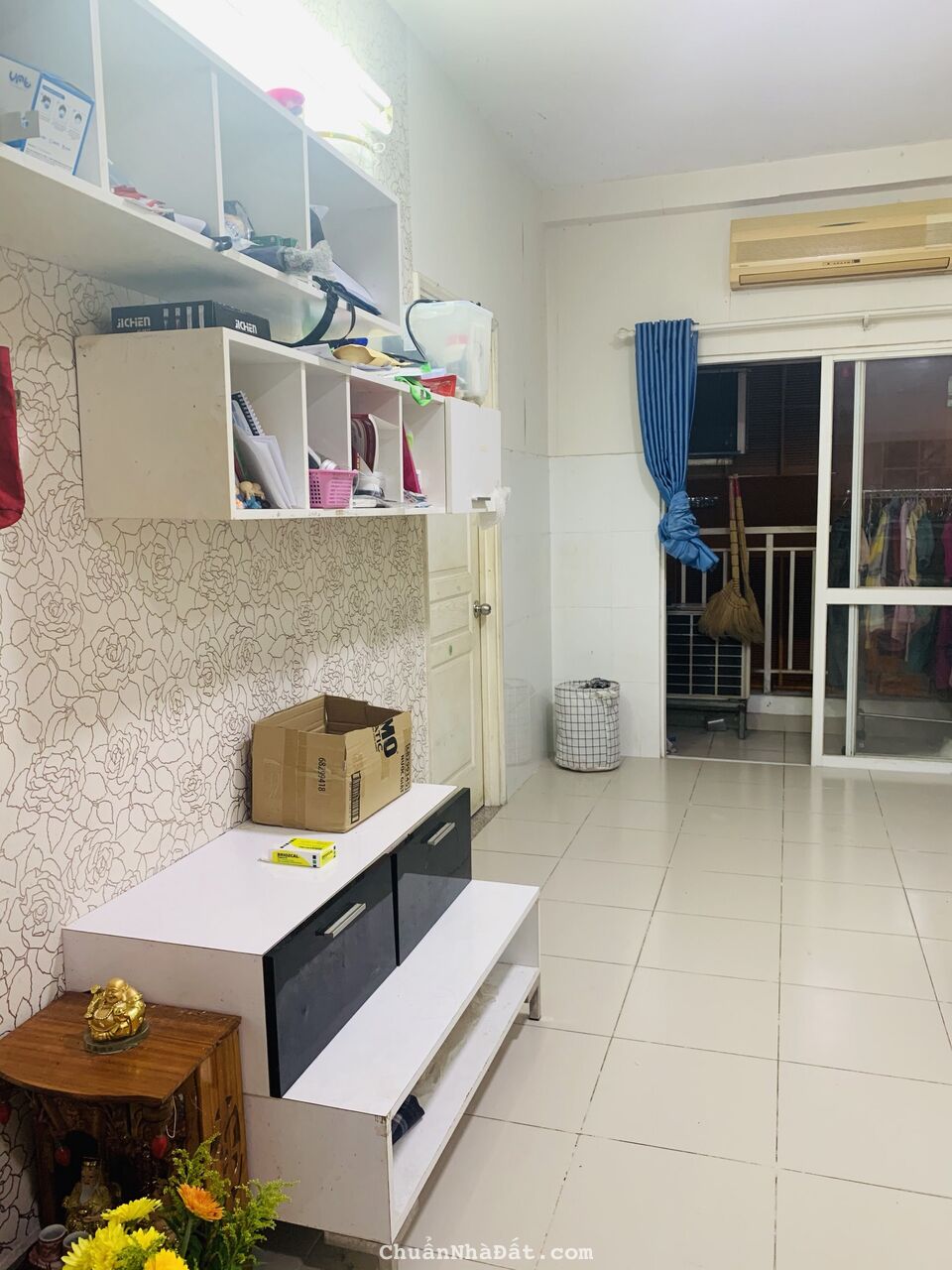 Cần bán chung cư Lotus Garden 67m 2PN Sổ hồng rồi giá 2,38 tỷ 