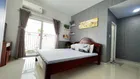 Cho thuê căn hộ Oriental Plaza 2pn, 2wc, giá 10tr, có nội thất