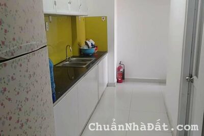 Cho thuê căn hộ 8X Plus có 2PN 2WC, ở liền giá 6tr5