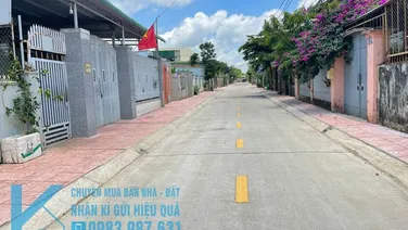 💥Bán Đất Tặng Nhà TC 5*32m,hẻm 23 Mai Thị Lựu,thông qua Lê Thị Riêng,gần ywang,nhiều lô khác