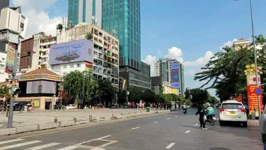 Bán nhà MT Ngay Nguyễn Huệ,Bến Nghé,Q.1 - DT: 150m2(3 tâng)CT xây Mới Hầm+8 tầng - Gía: 88 tỷ