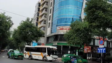 Bán nhà MT ngay Võ Văn Tần,P.6,Q.3 - DT: 68m2(6 tầng) - Gía: 30 tỷ