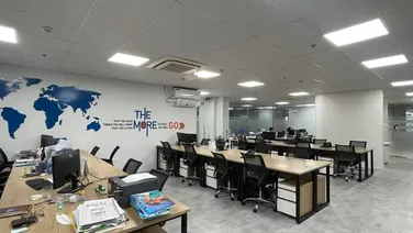 Chào thuê văn phòng tòa nhà Hoàng Ngân DT 138m2 giá rẻ, LH: 0358 209 907