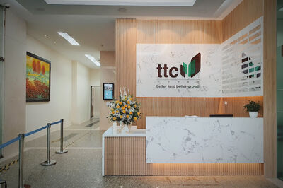 Cho thuê văn phòng tòa nhà TTC giá tốt DT từ 112m2 - 366m2 - LH 0358 209 907