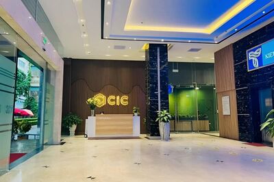 Cho thuê văn phòng tòa nhà CIC Trung Kính giá rẻ DT từ 160m2 - 720m2 LH 0358209907