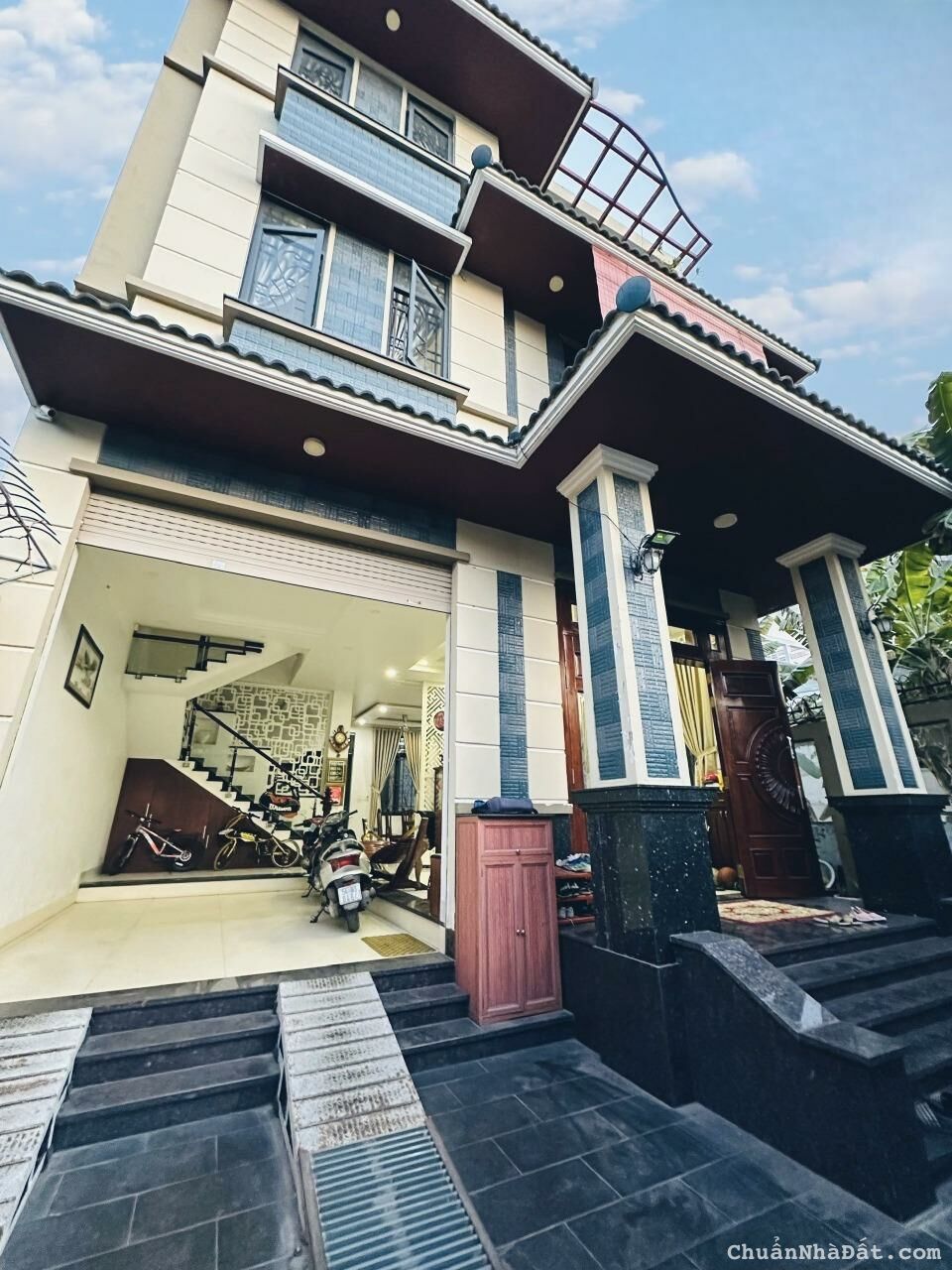 Cho thuê Biệt thự Thạnh Mỹ Lợi Quận 2, DT: 180m2, 5PN. Giá chỉ 35 tr/th