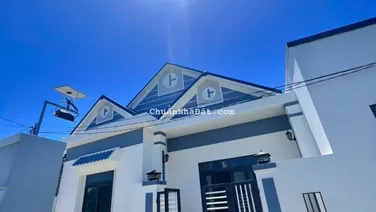 Cần bán nhà diên sơn đường thông oto