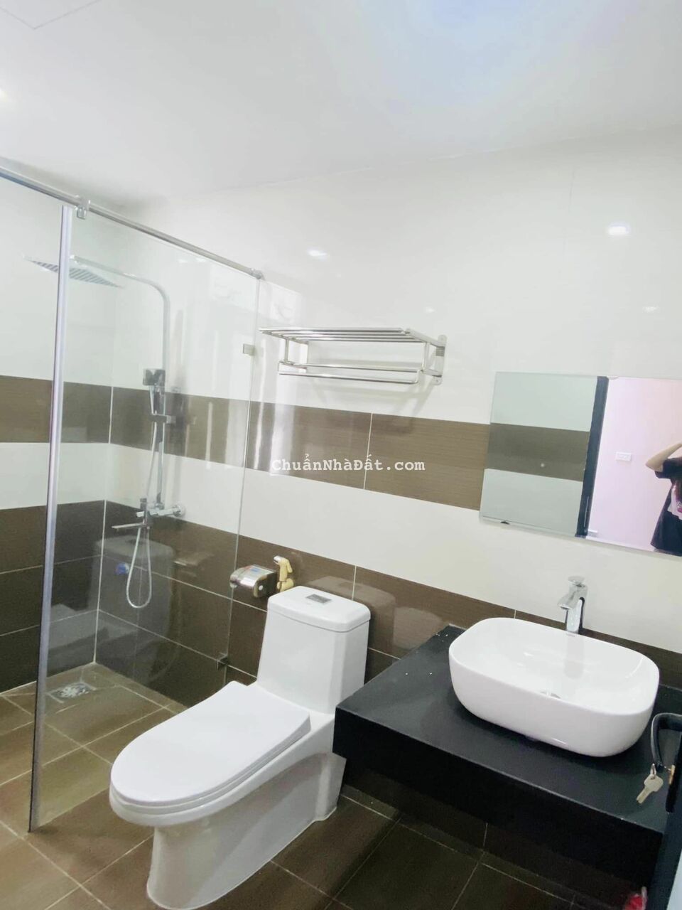 Bán nhà Phố Khương Đình, Thanh Xuân 30mx5T, giá 4,3 tỷ.