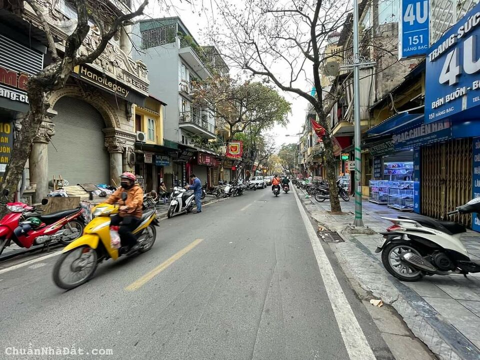 Bán nhà 3 tầng, Hàng Bạc, Hoàn Kiếm, DT220m2, MT7.0m, 136 tỷ 