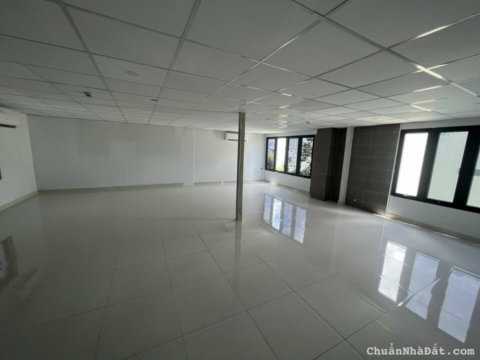 Cho thuê nhà đẹp HXH đường NAM KỲ KHỞI NGHĨA, Phường 8, Quận 3.