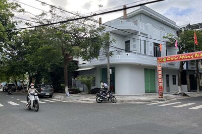 Bán nhà 3 tầng 2 mặt tiền đường Nguyễn Sơn, Hòa Cường Nam, Hải Châu