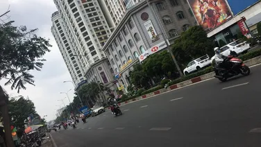 Bán tòa nhà Hòa Bình Q11 diện tích: 11x15m, kết cấu: Trệt, 6 lầu TM vỉa hè 8m giá: 34,3 tỷ