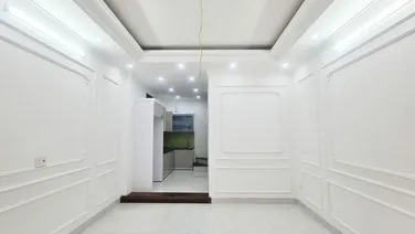 Bán nhà Tam Trinh, HM -Lô góc- Mới tinh- Thang máy - Gần phố- 39m2 MT4.6m - Chỉ 6.1 tỷ