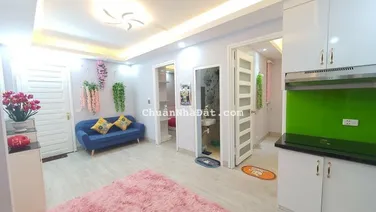 Bán gấp Căn hộ Chung cư Hào Nam, Đống Đa 50m2 2 ngủ, thang máy, sổ hồng 1.45 tỷ