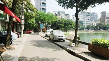 Bán gấp nhà Phố Phạm Huy Thông, Ba Đình 60m2 5 tầng MT 4,3m Ô tô, Thang máy, Gần hồ 10.8 tỷ