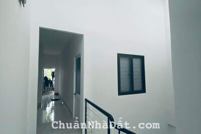 Bán nhà 2 tầng đường Huỳnh Ngọc Đủ vị trí đẹp thuộc Hoà Xuân, giá rẻ