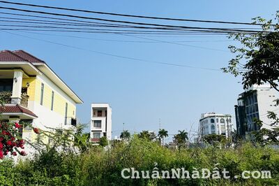 Bán đất biệt thự đường Chế Viết Tấn thuộc Hoà Xuân, Cẩm Lệ, Đà Nẵng 250m2 view kênh giá rẻ