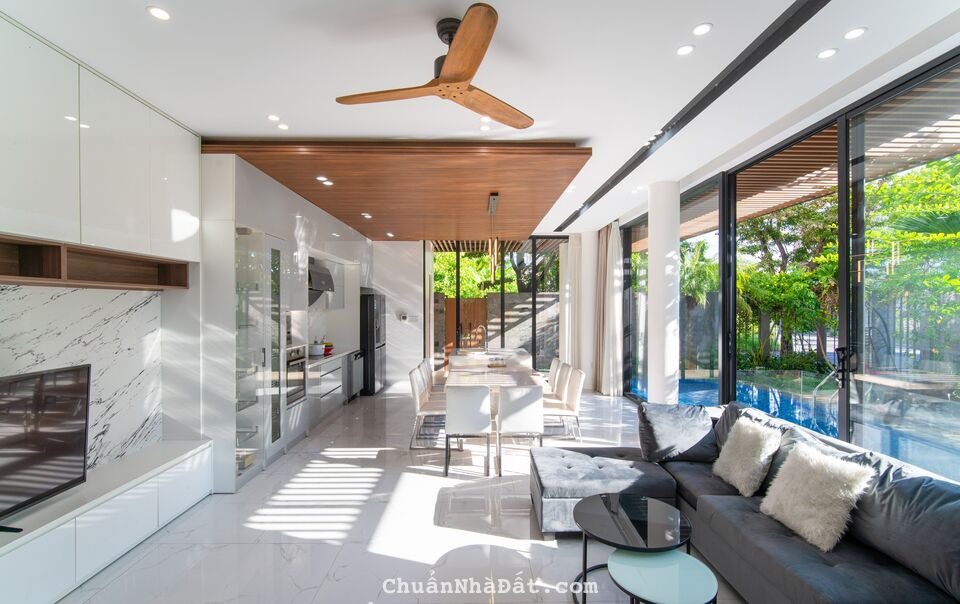 250m2 ngang hơn 15m góc 3 mặt tiền đường 7,5m ngay Hòa Cường Bắc, Hải Châu- Liên hệ: 0969343088